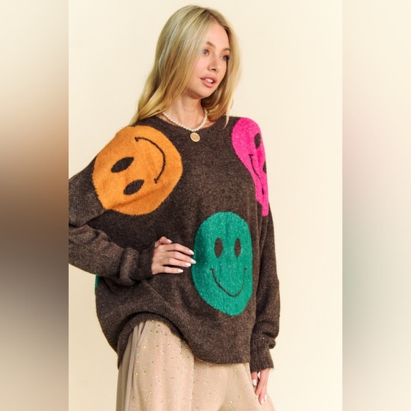 DAVI & DANI Knit Smiley Face Contrast Long Sleeve Oversized Pullover Sweater Top - Picture 3 of 16